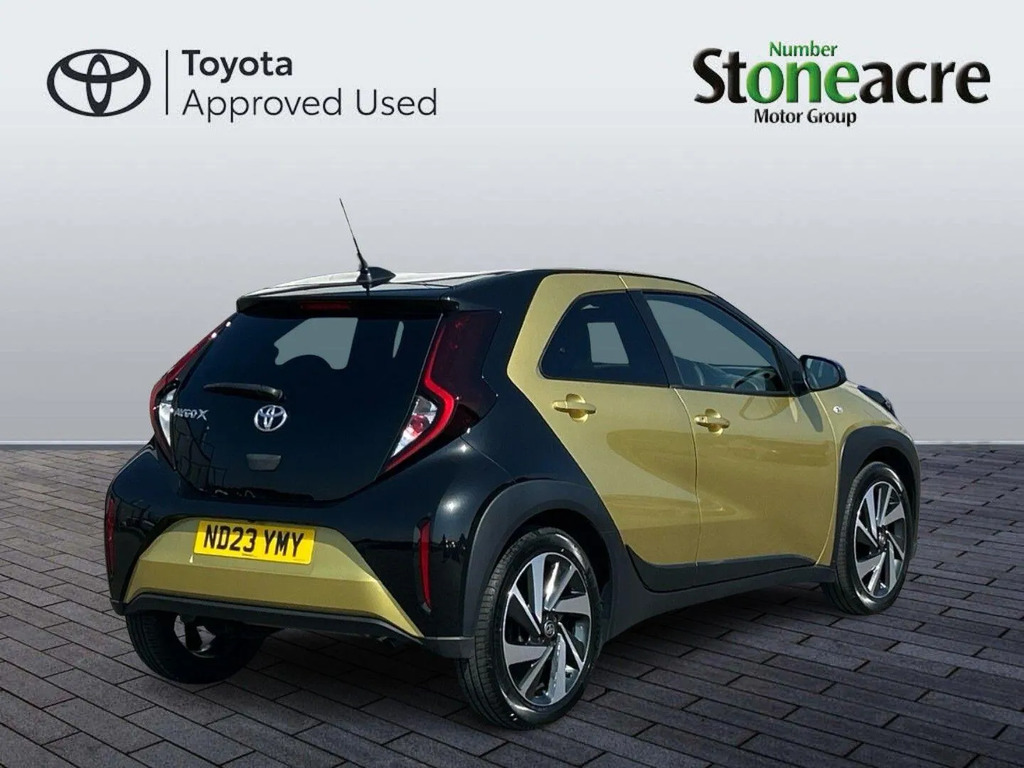 Toyota Aygo X 1.0 Vvt-i Edge #3