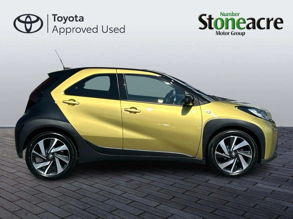 Toyota Aygo X 1.0 Vvt-i Edge #2