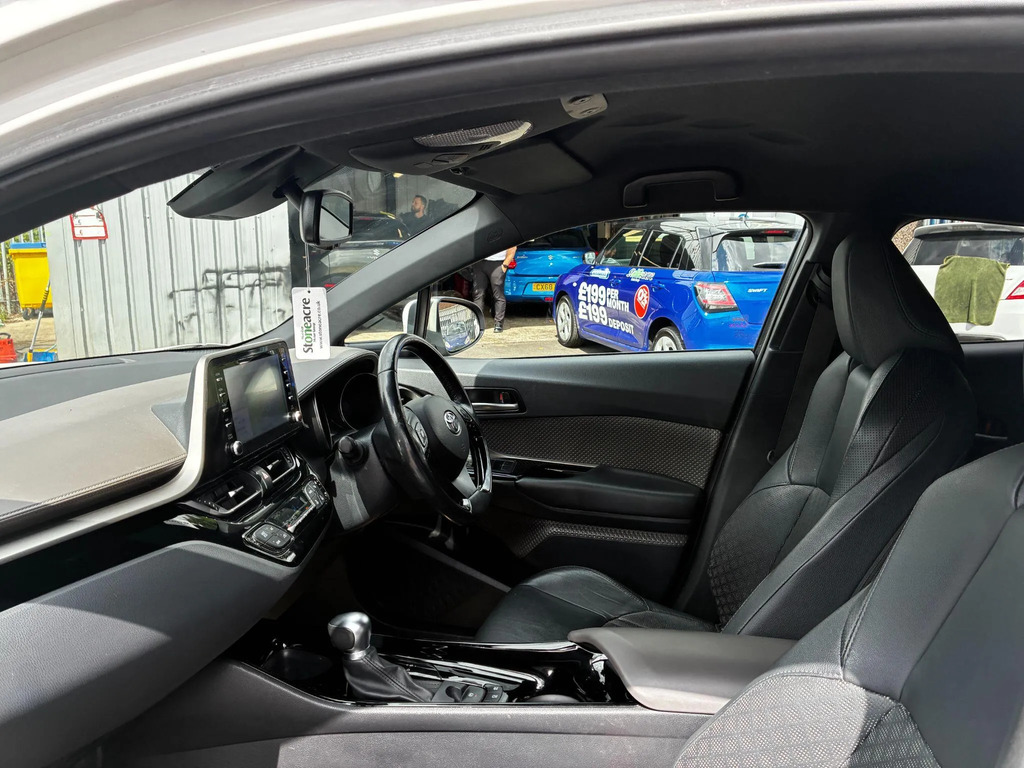 Toyota C-Hr 1.8 Vvt-h Design Cvt Euro 6 Ss Black #34