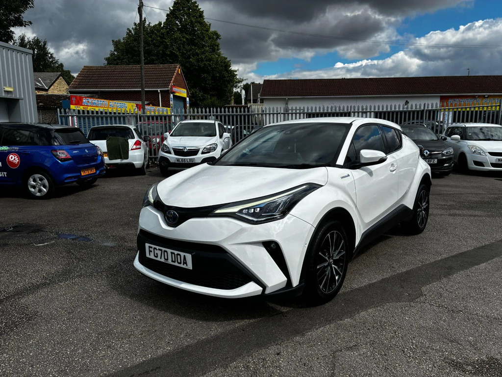 Toyota C-Hr 1.8 Vvt-h Design Cvt Euro 6 Ss Black #1