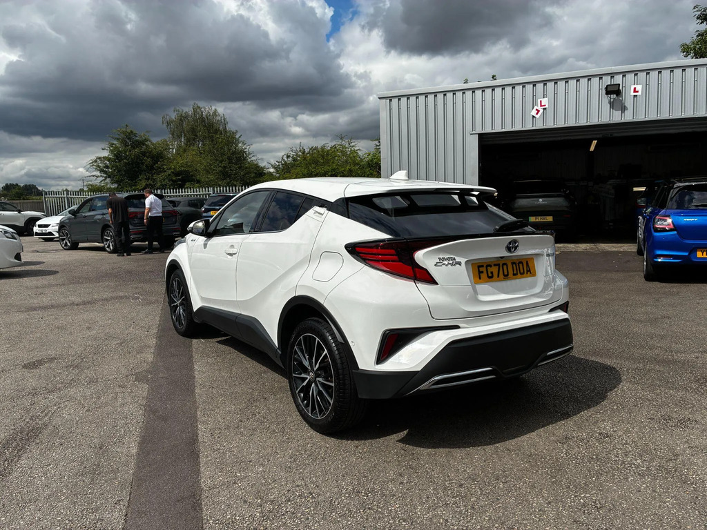 Toyota C-Hr 1.8 Vvt-h Design Cvt Euro 6 Ss Black #3