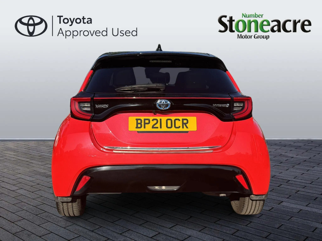 Toyota Yaris 1.5 Hybrid Launch Edition BP21OCR #4