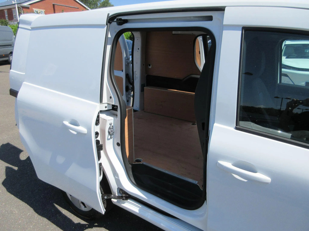 Nissan TOWNSTAR 45Kwh Acenta L1 #32