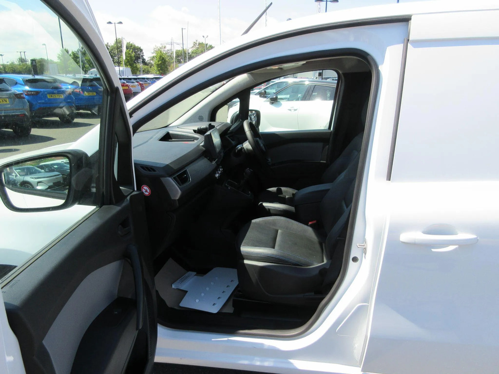 Nissan TOWNSTAR 45Kwh Acenta L1 #26