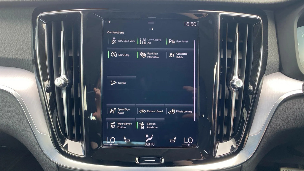 Volvo V60 2.0 T6 Recharge Phev R Design Awd Estate Black #32