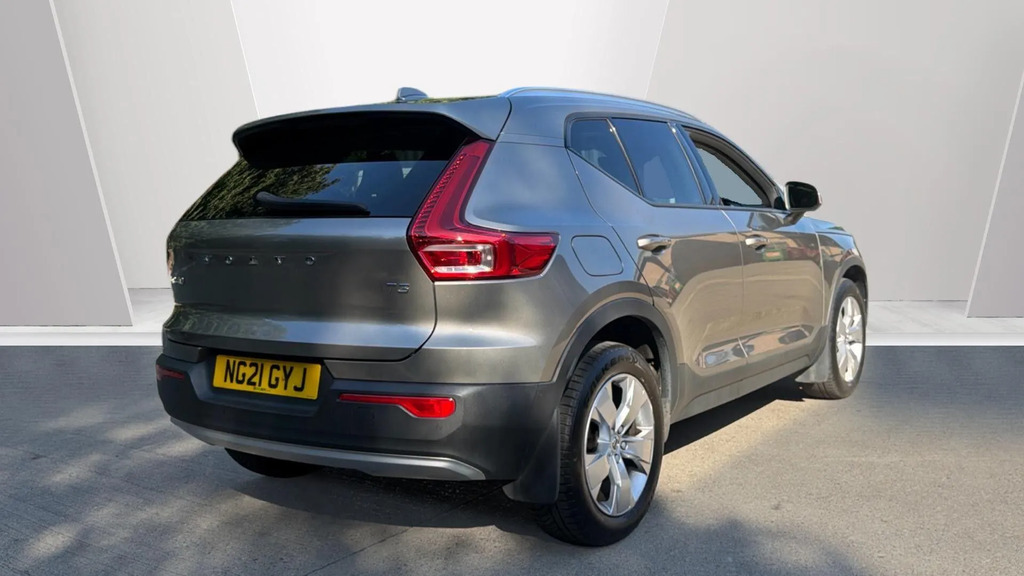 Volvo XC40 1.5 T3 163 Momentum Grey #4