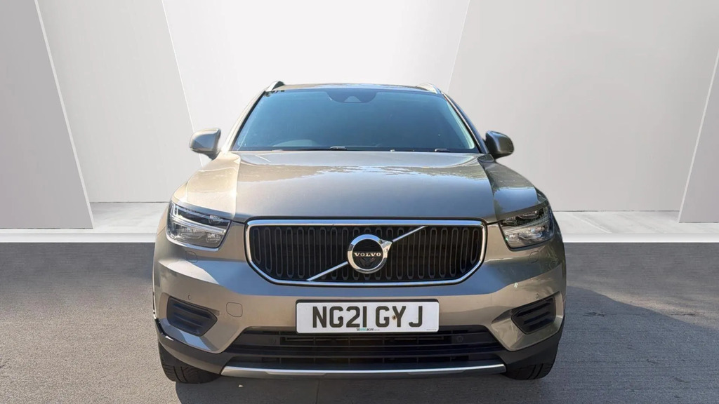 Volvo XC40 1.5 T3 163 Momentum Grey #3