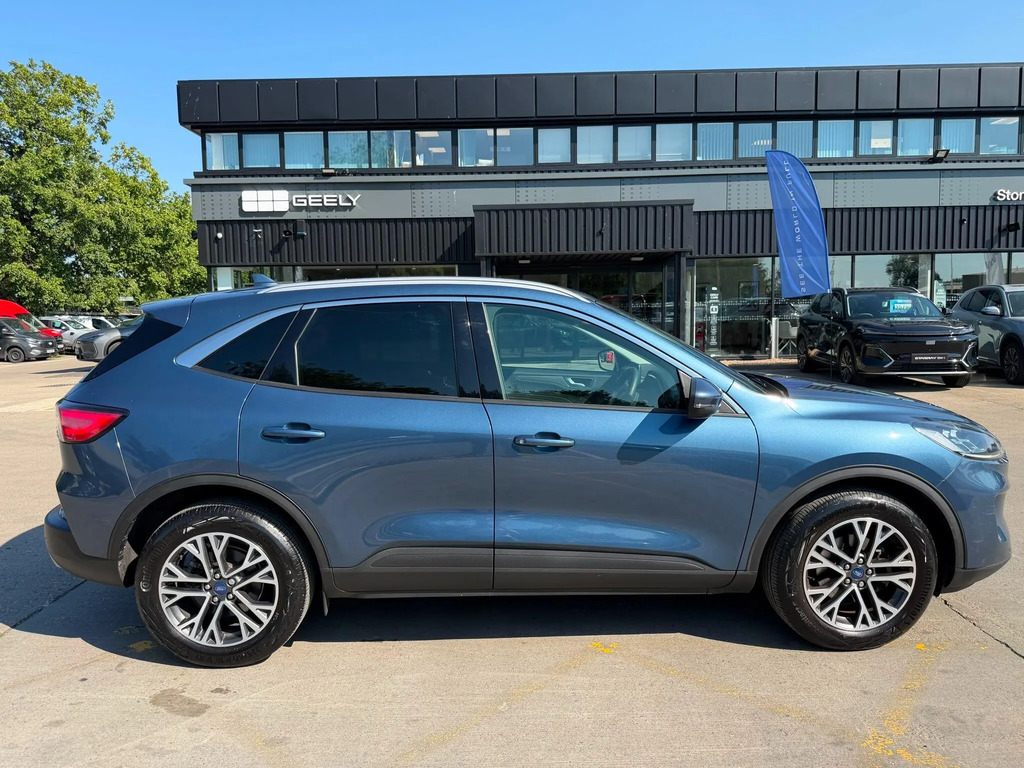 Ford Kuga 1.5 Ecoboost 150 Titanium Edition #2