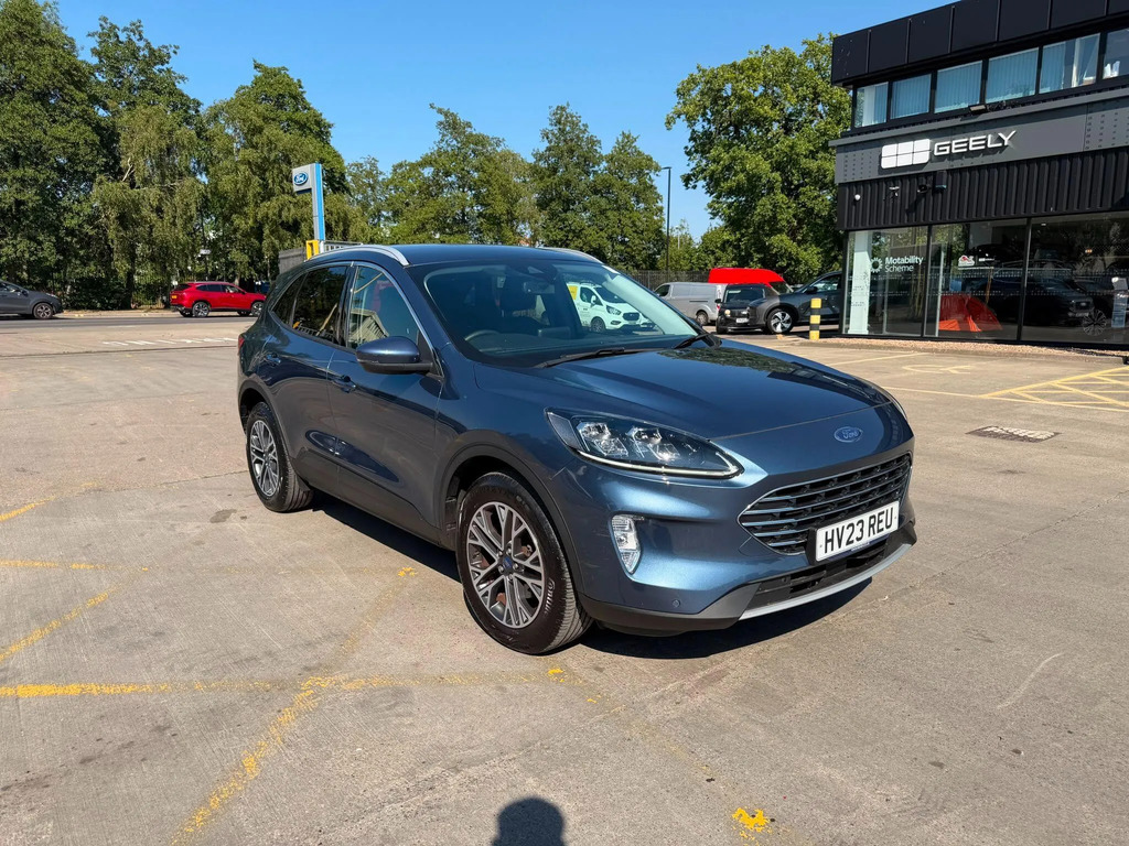 Ford Kuga 1.5 Ecoboost 150 Titanium Edition