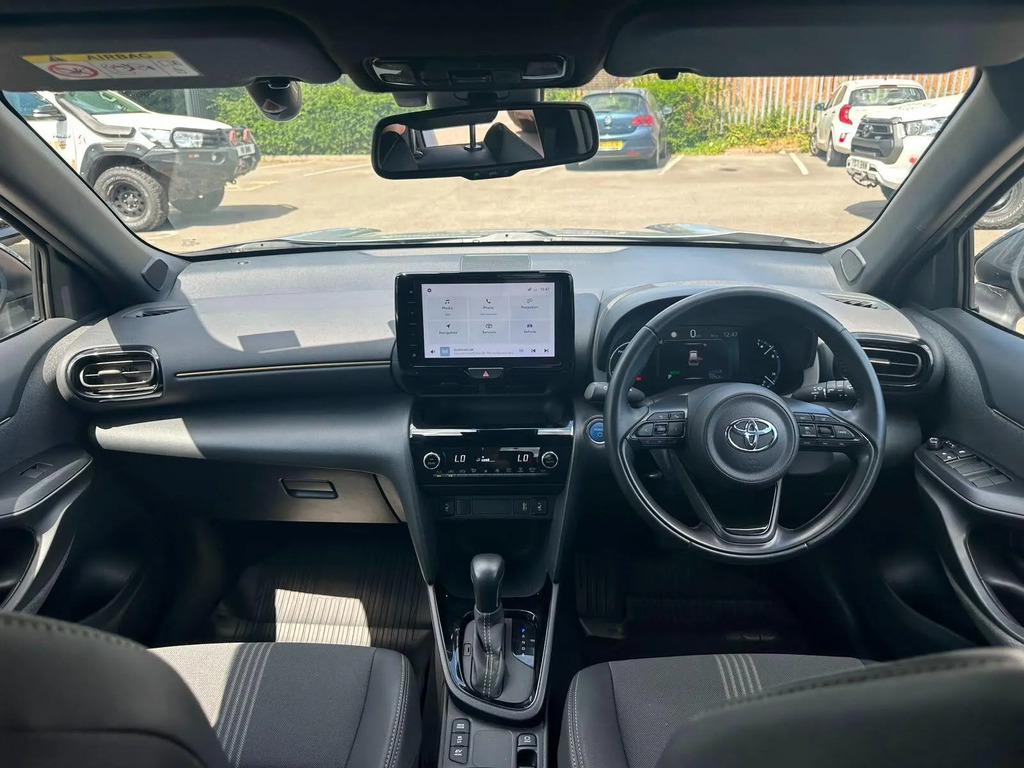 Toyota Yaris Cross 1.5 Vvt-h Dynamic Suv Hybrid E-cvt Euro #5
