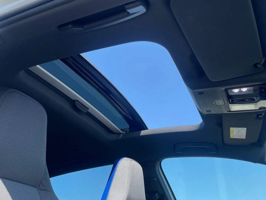 Volkswagen e-Golf 35.8Kwh E-golf Grey #26
