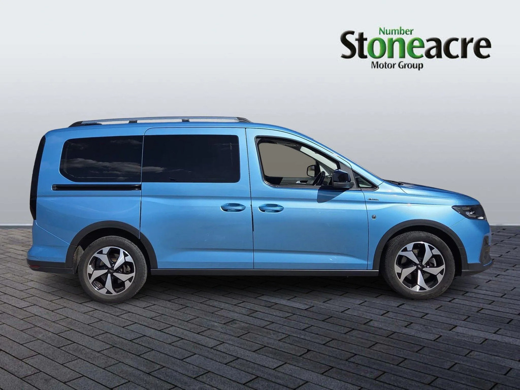 Ford Tourneo Connect 2.0 Ecoblue Active Dct Euro 6 Ss  #2