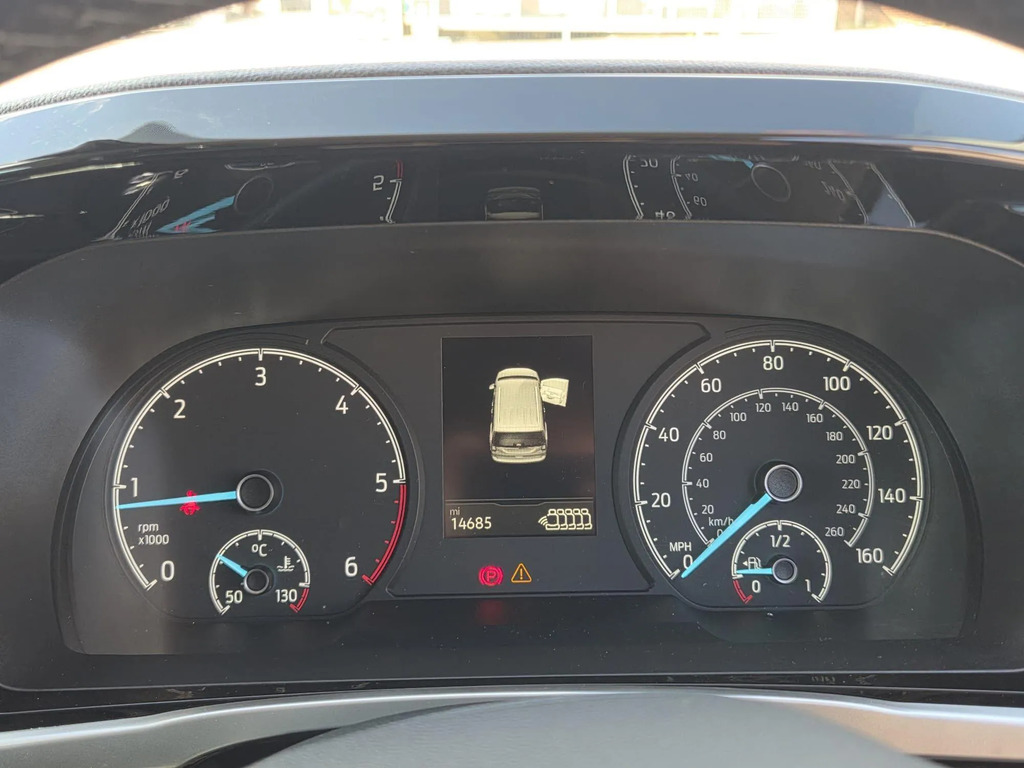 Ford Tourneo Connect Mpv 1.5 Ecoblue Zetec Euro 6 Ss 2022 Red #21