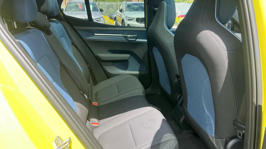 Volvo EX30 315Kw Twin Motor Performance Ultra 69Kwh #6