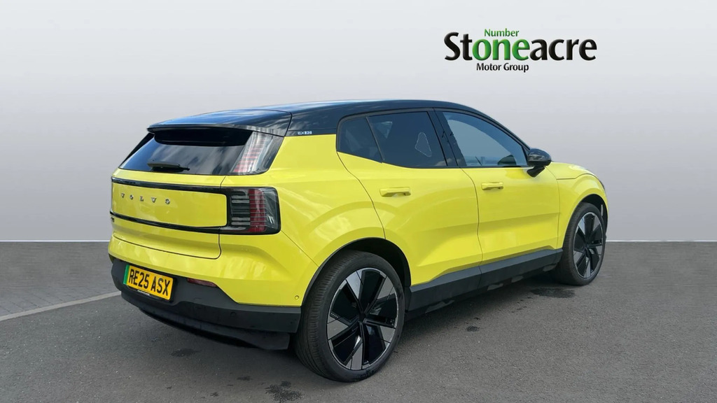 Volvo EX30 315Kw Twin Motor Performance Ultra 69Kwh #2