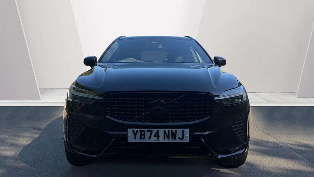 Volvo XC60 2.0 B5 Mhev Plus Black Edition Awd Euro 6 S #4
