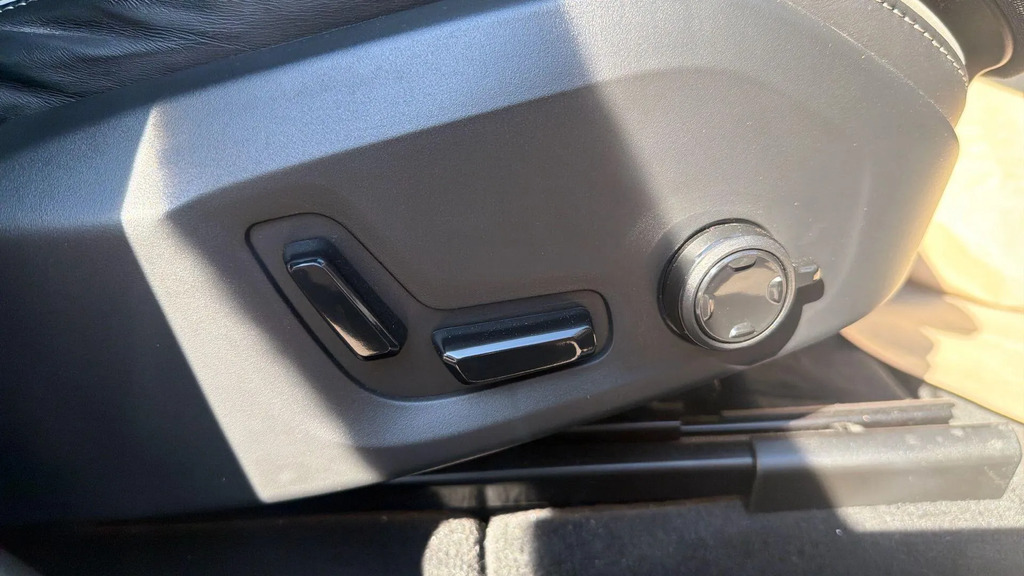 Volvo XC60 Recharge Plus, T6 Awd Plug-in Hybrid, Blue #39