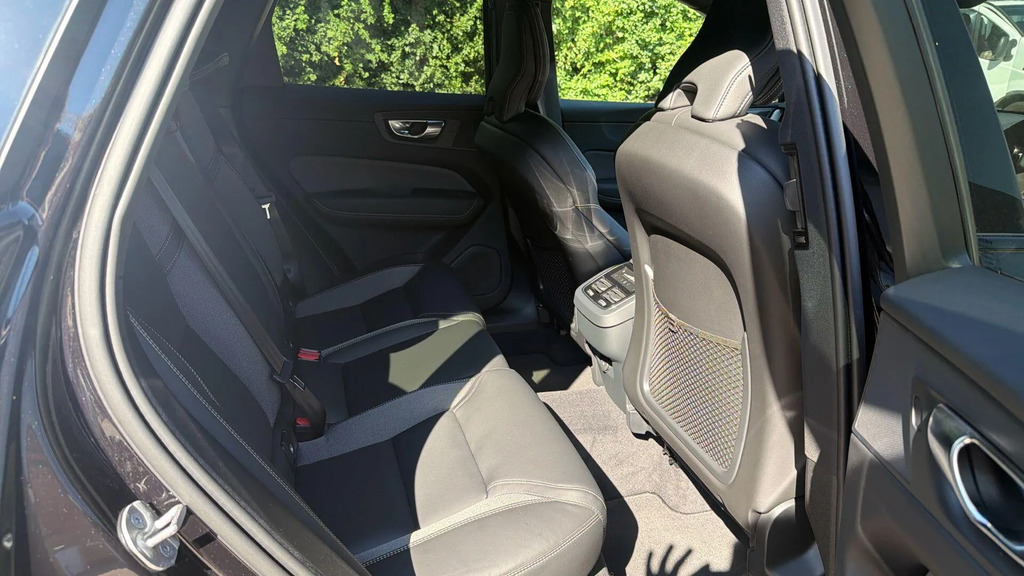 Volvo XC60 Recharge Plus, T6 Awd Plug-in Hybrid, Blue #12