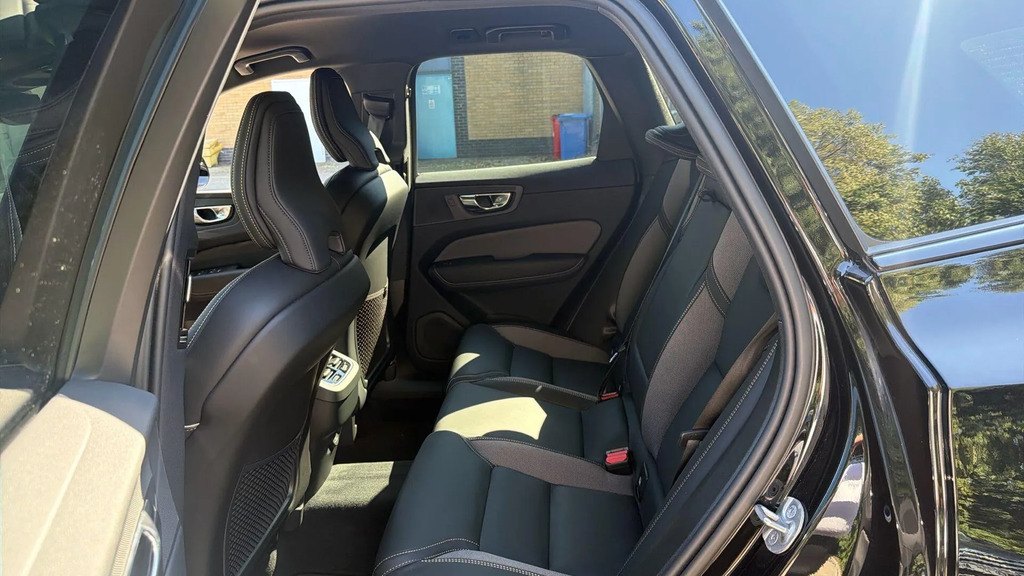 Volvo XC60 Recharge Plus, T6 Awd Plug-in Hybrid, Blue #13
