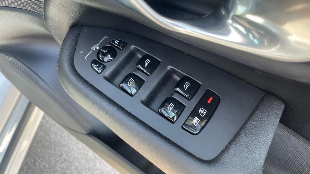 Volvo XC90 T8 Recharge Ultimate, Awd Plug-in Hybrid, Grey #21