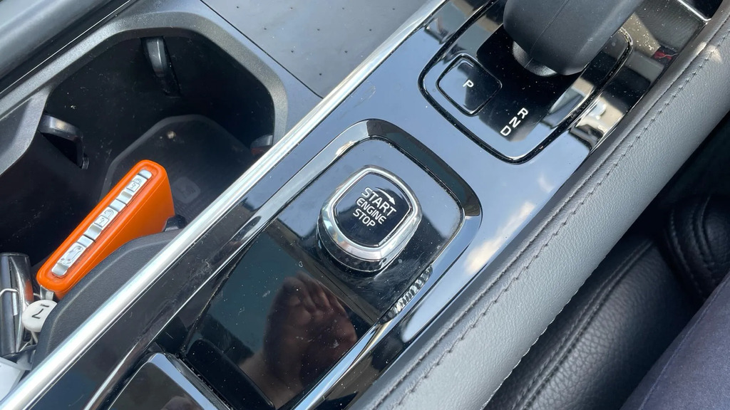 Volvo XC90 T8 Recharge Ultimate, Awd Plug-in Hybrid, Grey #24