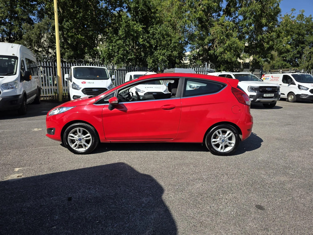 Ford Fiesta 1.0 Ecoboost Zetec  #4