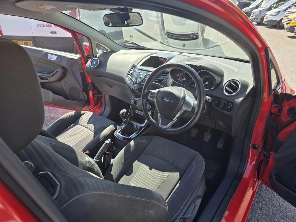 Ford Fiesta Zetec Tdci 0.00 Tax74 White #8