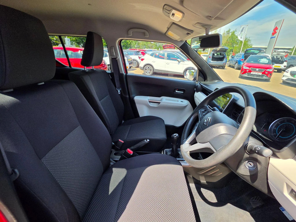 Suzuki Ignis Sz-t 1.2 89 Bhp Only 20 Road Tax O White #11