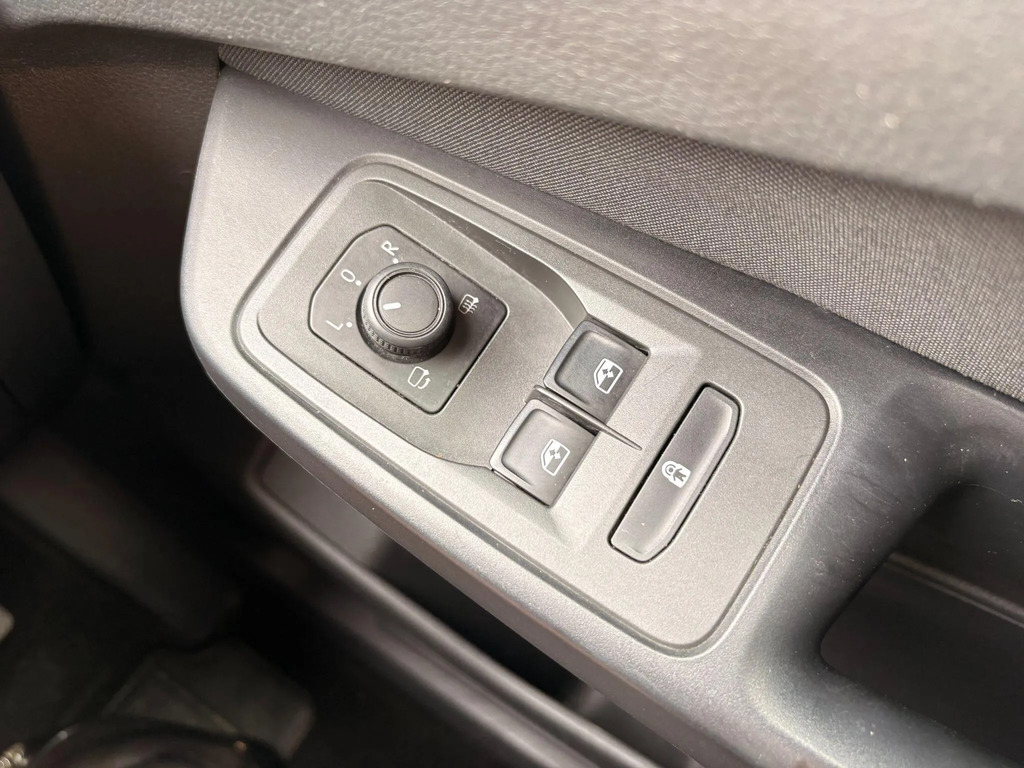 Ford Tourneo Connect 1.5 Ecoboost Titanium Mpv Dct Euro 6 S #23