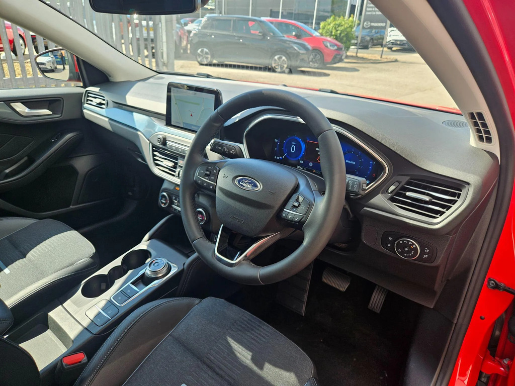 Ford Focus Titanium X Estate 1.0L Ecoboost Hybrid 125Ps Fwd 6 #11