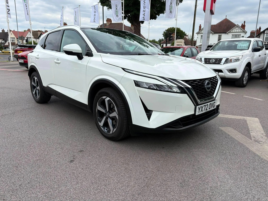 Nissan Qashqai 1.3 Dig-t Mh 158 N-connecta Glass Rf Xtronic Grey #1