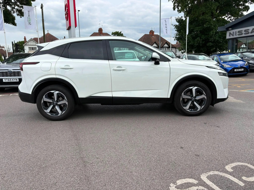 Nissan Qashqai 1.3 Dig-t Mh 158 N-connecta Glass Rf Xtronic Grey #7