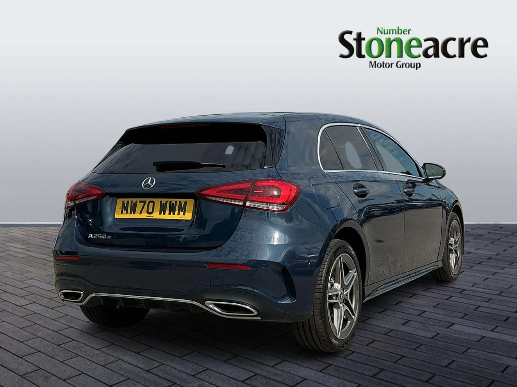 Mercedes-Benz A Class 1.3 A200 Sport Saloon 7G-dct Euro 6 S White #7