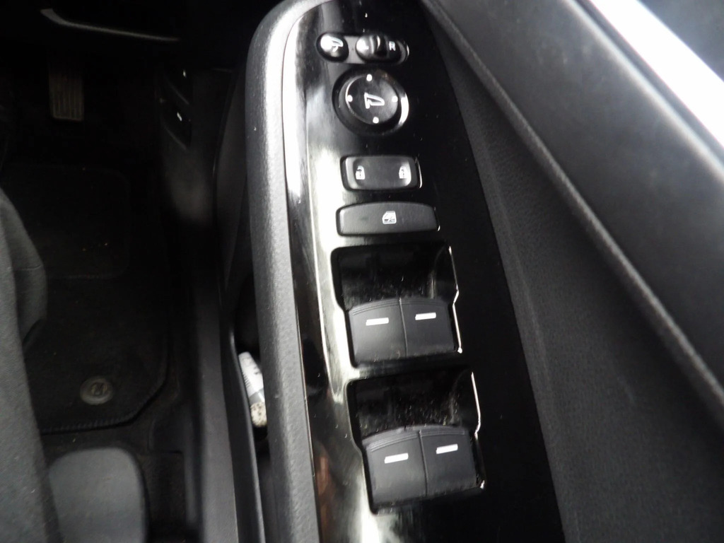 Honda Hr-V Honda Hr-v 1.5 H I-mmd Advance Suv Hybr Black #24