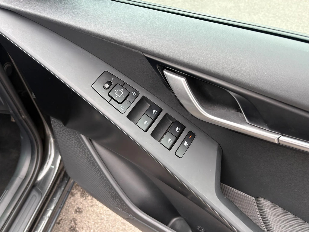 Kia Niro 1.6H Gdi 4 Suv Hybrid Dct Euro 6 Ss Grey #17