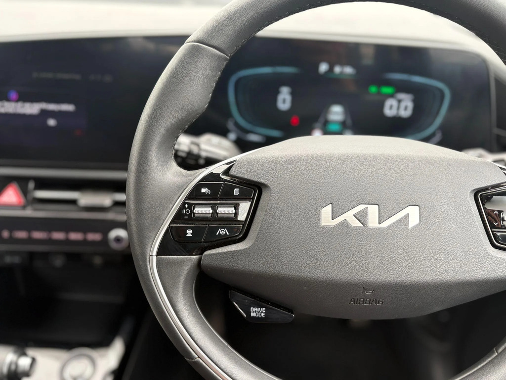Kia Niro Kia Niro 1.6H Gdi 2 Suv Hybrid Dct Euro Red #26