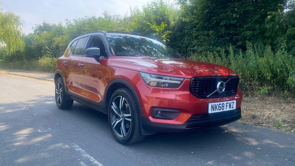 Volvo XC40 2.0 D4 R-design Awd Euro 6 Ss Red