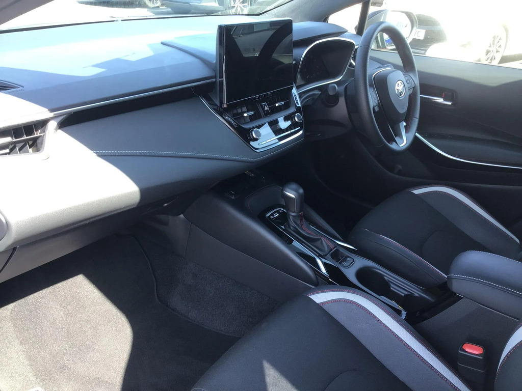 Toyota Corolla 1.8 Vvt-i Hybrid Gr Sport #6