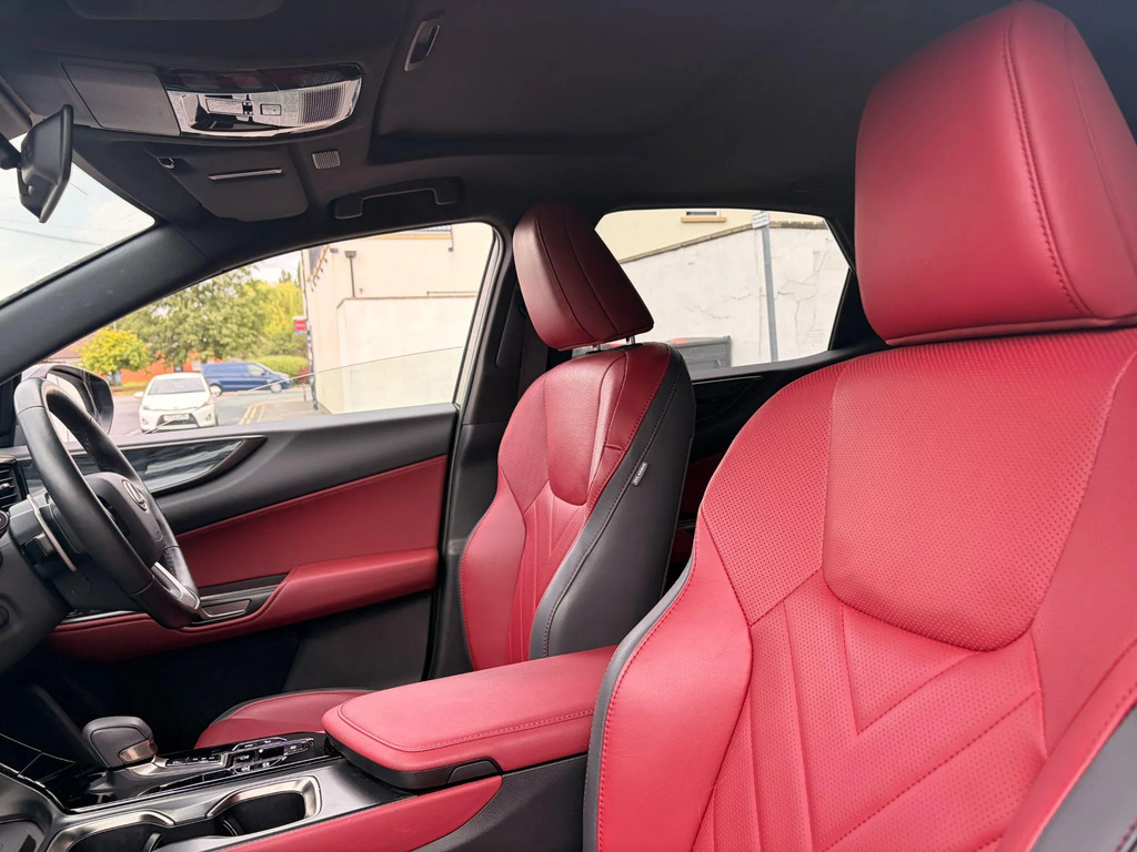 Lexus NX 350H 2.5 F-sport E-cvt Takumi Packsunroof Black #16