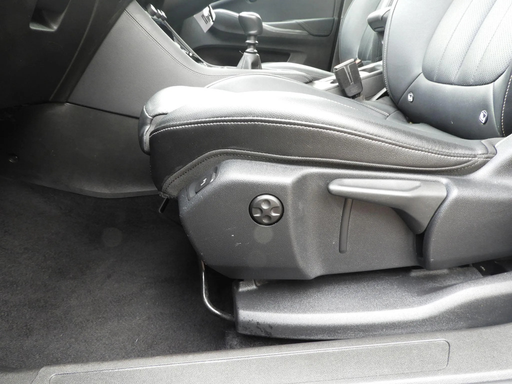 Vauxhall Grandland X 1.5 Turbo D Sri Nav Suv Euro 6 White #16