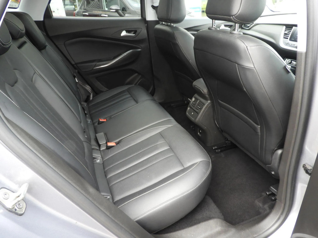 Vauxhall Grandland X 1.5 Turbo D Sri Nav Suv Euro 6 White #19