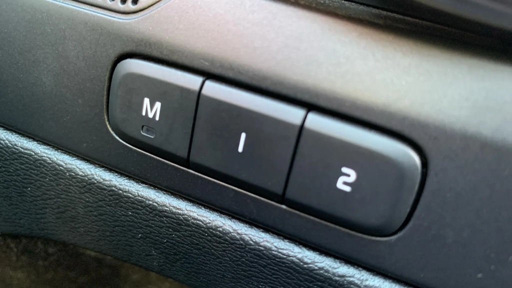 Volvo XC40 1.5 T3 163 Inscription Geartronic Estate Silver #23