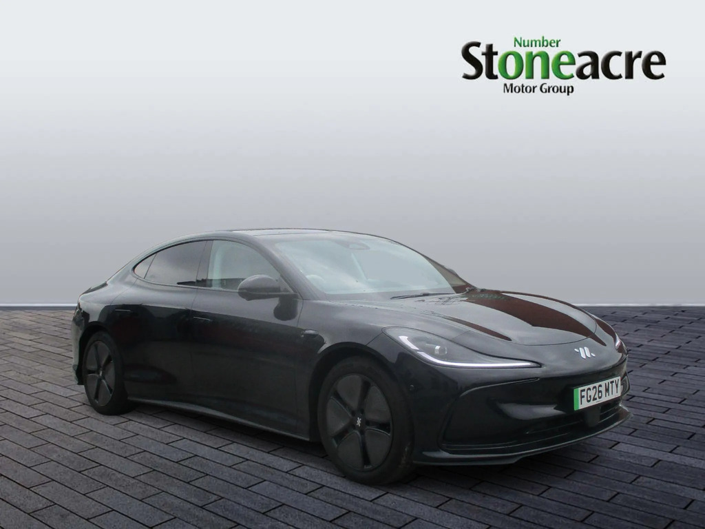 MG IM5 100Kwh Performance Saloon 4Wd