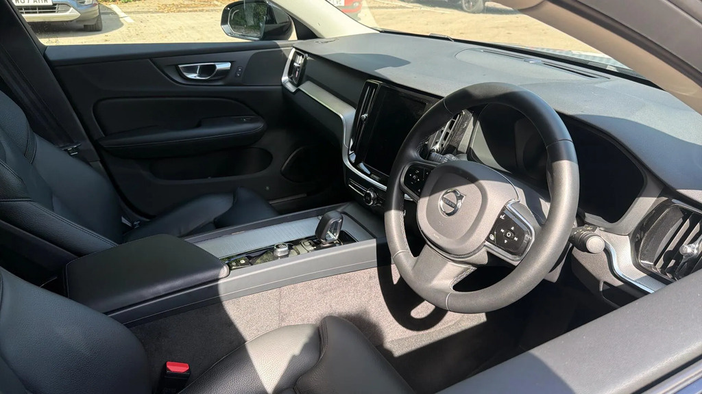 Volvo S60 2.0 B5p R Design YL72GNX Grey #4