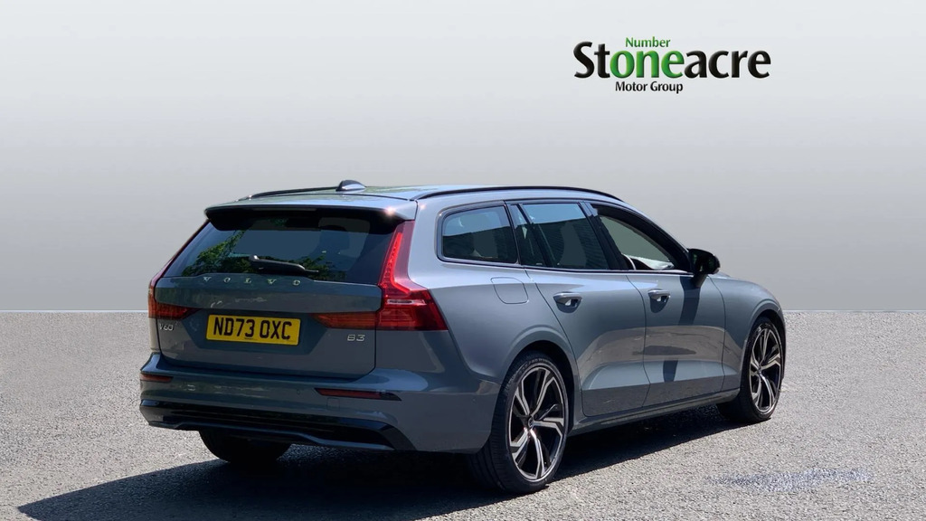 Volvo V60 2.0 B3 Mhev Plus Dct Euro 6 Ss  #2