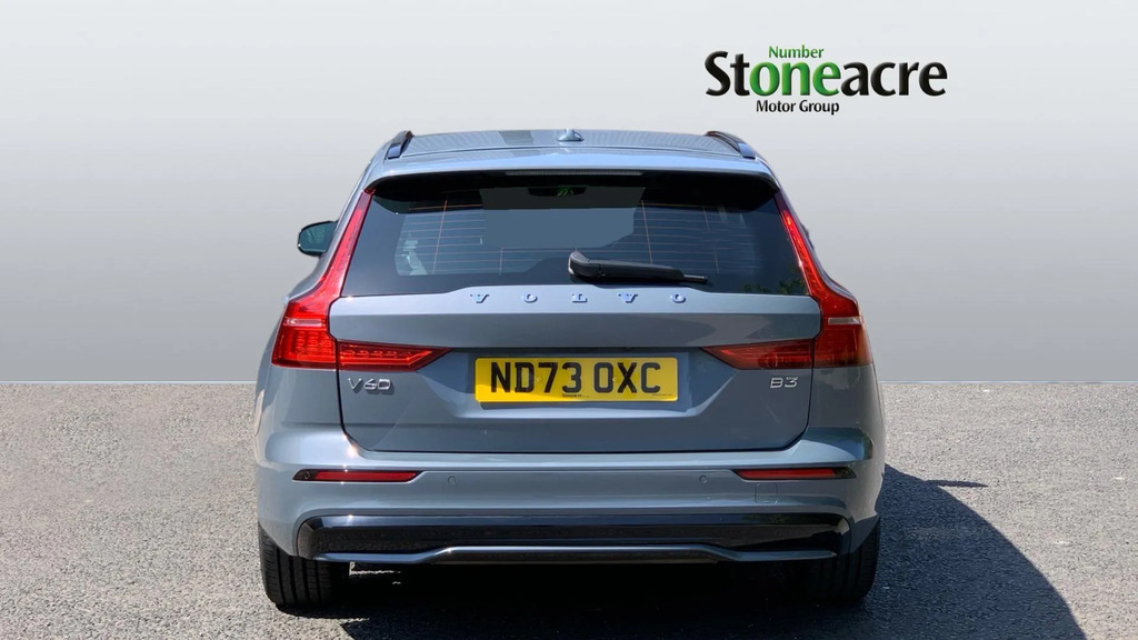 Volvo V60 2L Core Black #7