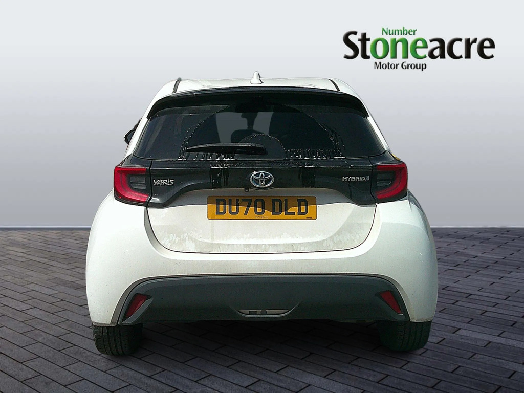 Toyota Yaris 1.5 Hybrid Design Cvt DU70DLD #6