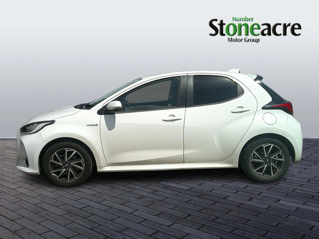 Toyota Yaris 1.5 Hybrid Design Cvt DU70DLD #4