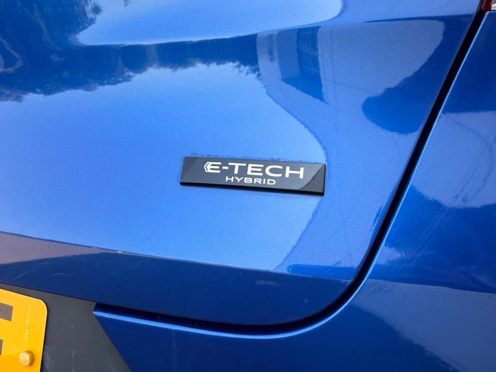 Renault Captur 1.6 E-tech Full Hybrid 145 Techno SA23ULE #4