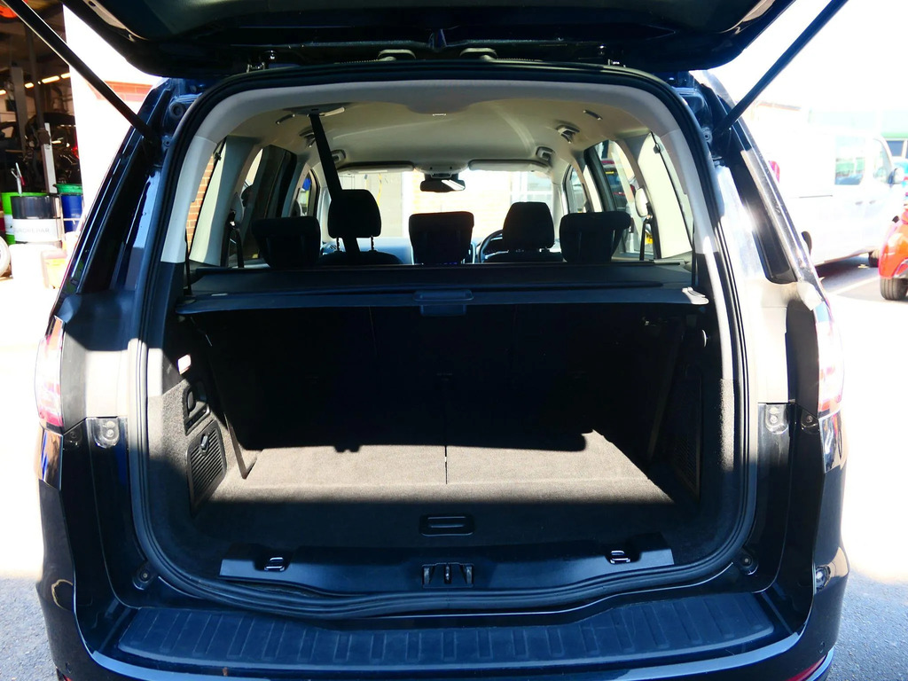 Ford Galaxy Titanium Blue #28